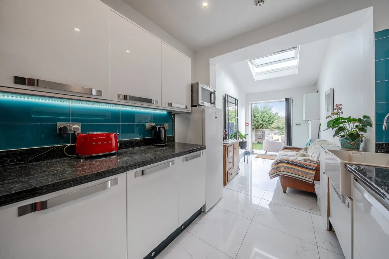 Sundial Avenue, South Norwood, SE25, photo 7