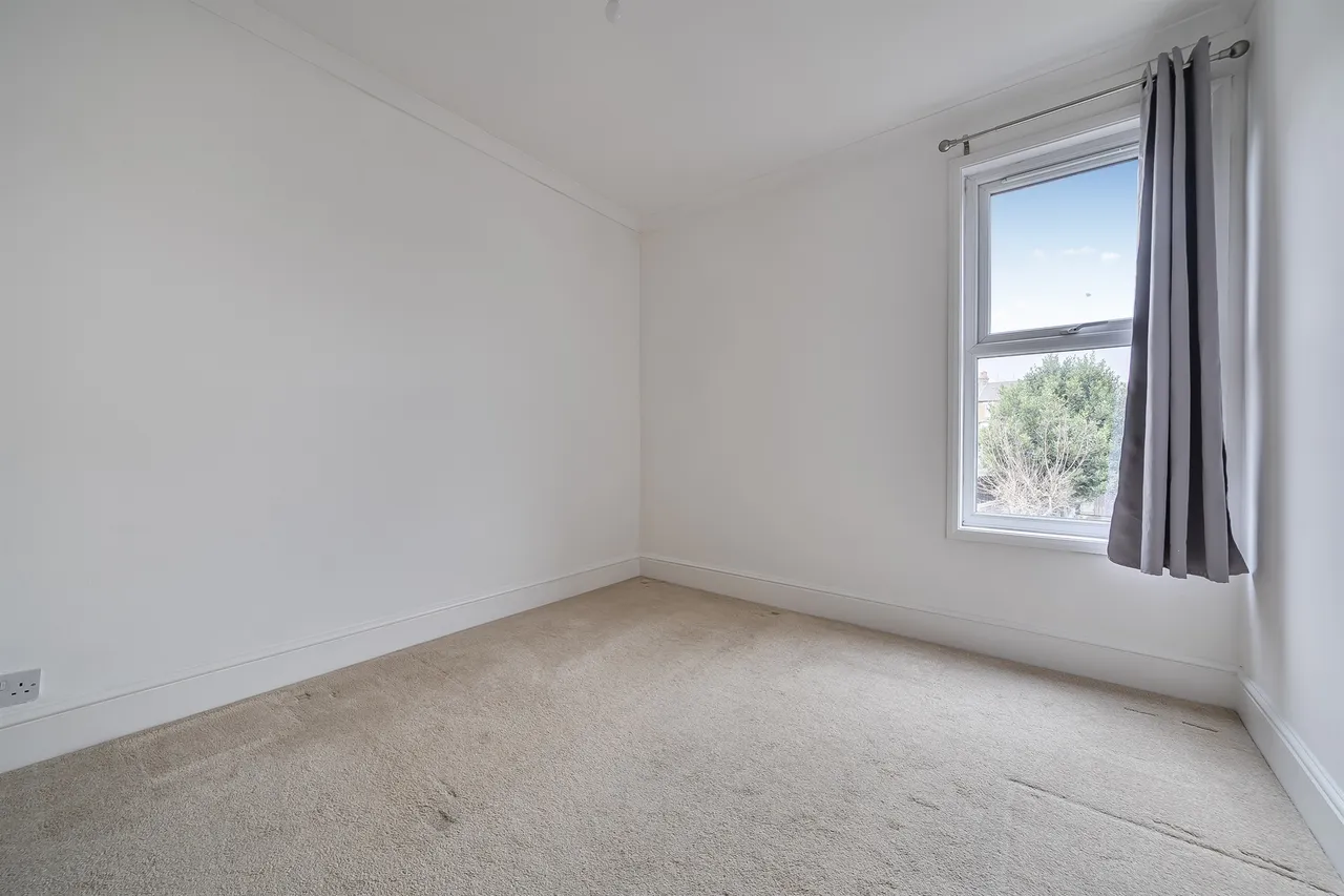 Glenville Avenue, Enfield, EN2, photo 10