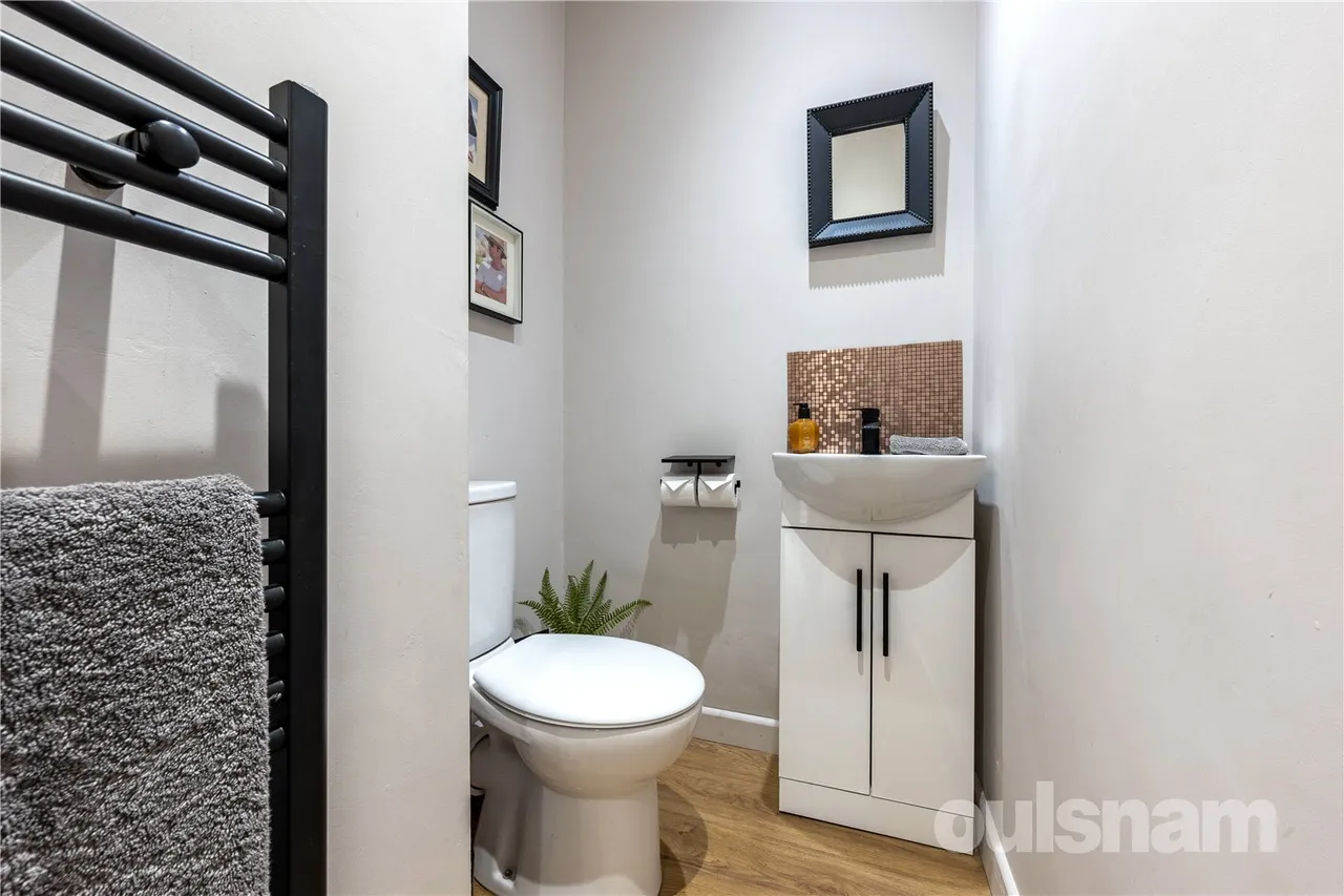 Station Road, Blackwell, B60, photo 18