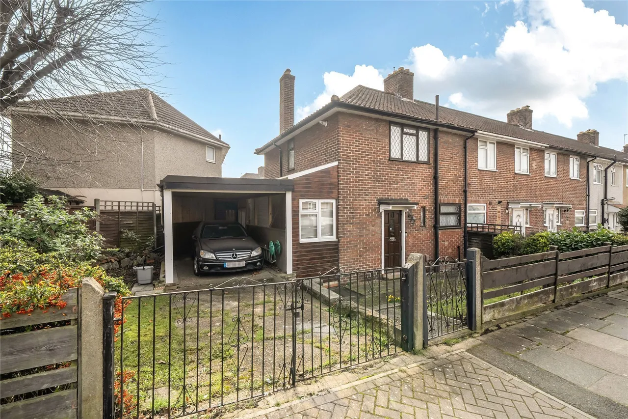 3 bed house for sale — Oakridge Road, Bromley, BR1