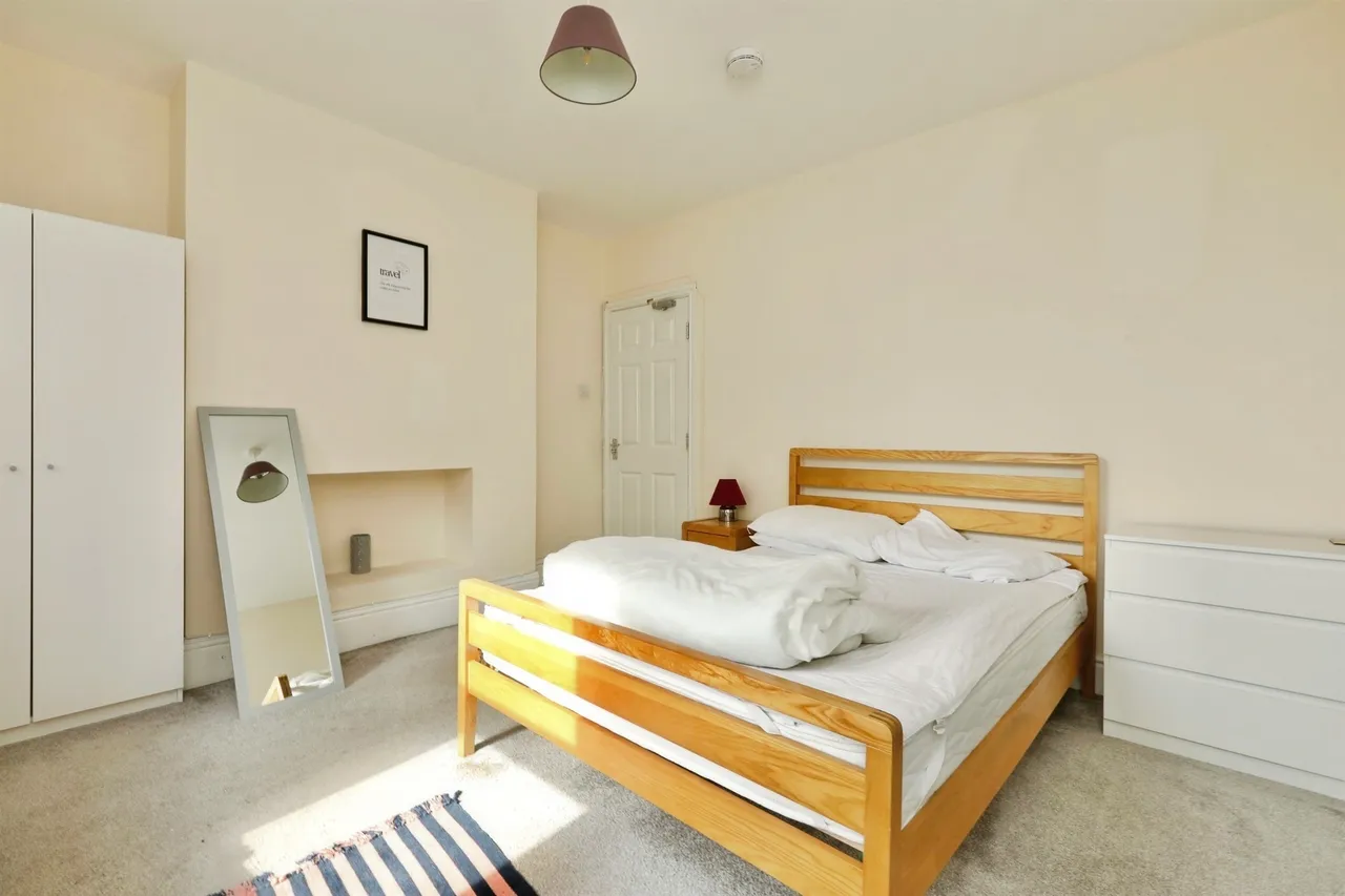 Victoria Road, Retford, DN22, photo 9