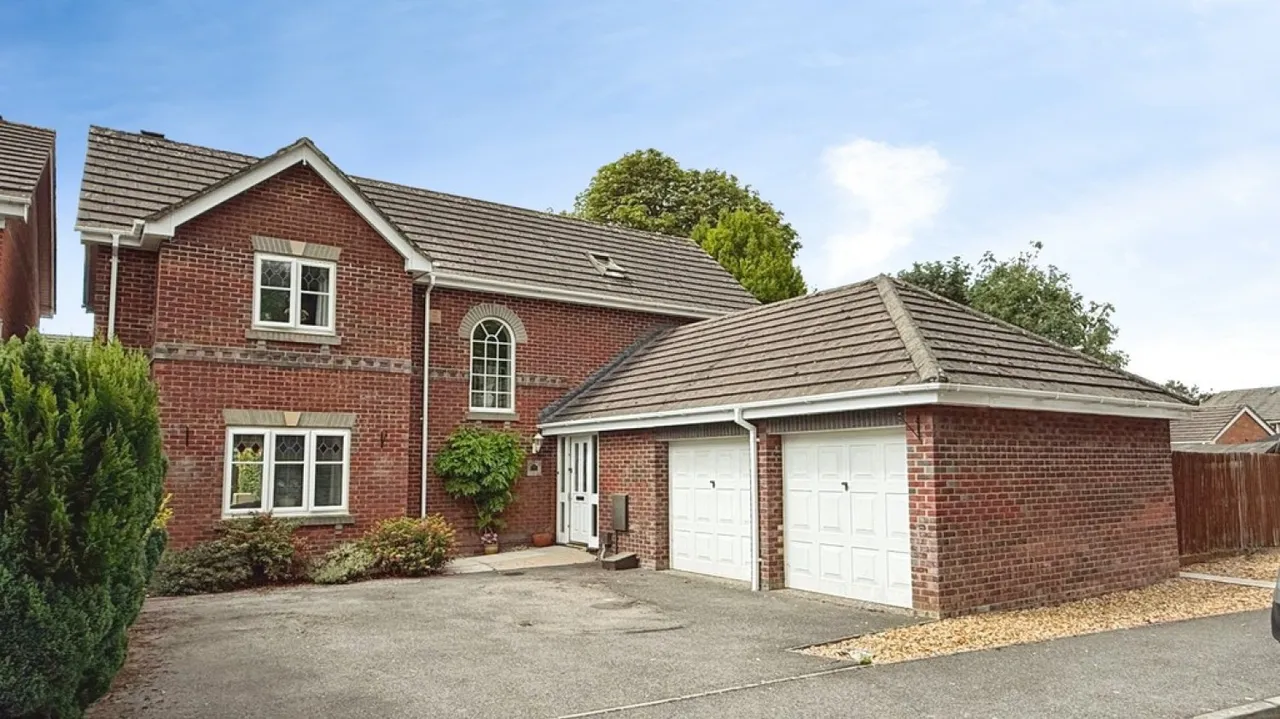4 bed house for sale — Morgan Walk, Westbury