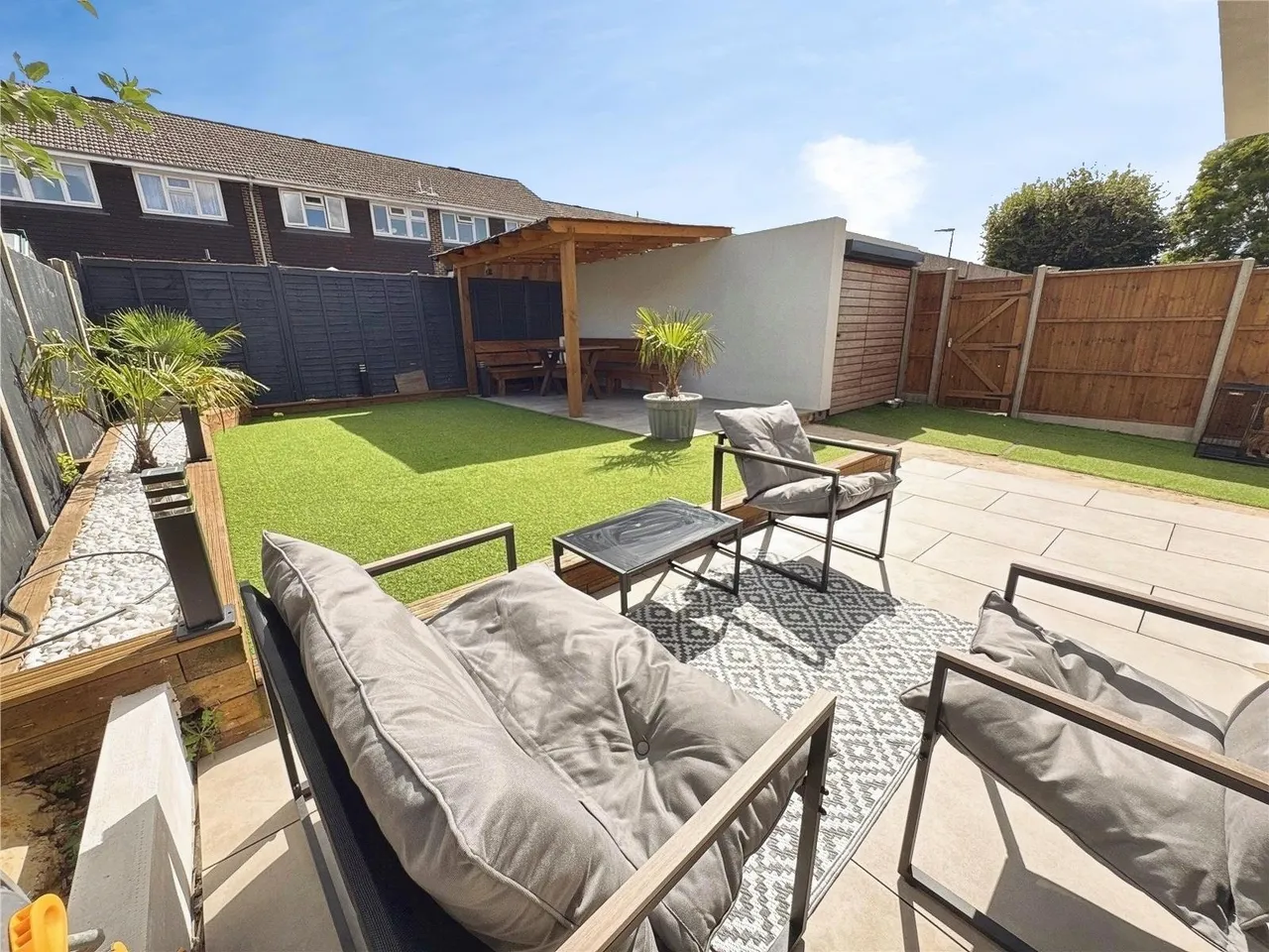 Ellison Way, Tongham, Surrey, GU10 1AY, photo 7