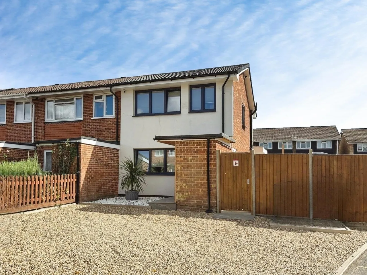 3 bed house for sale — Ellison Way, Tongham, Surrey, GU10 1AY