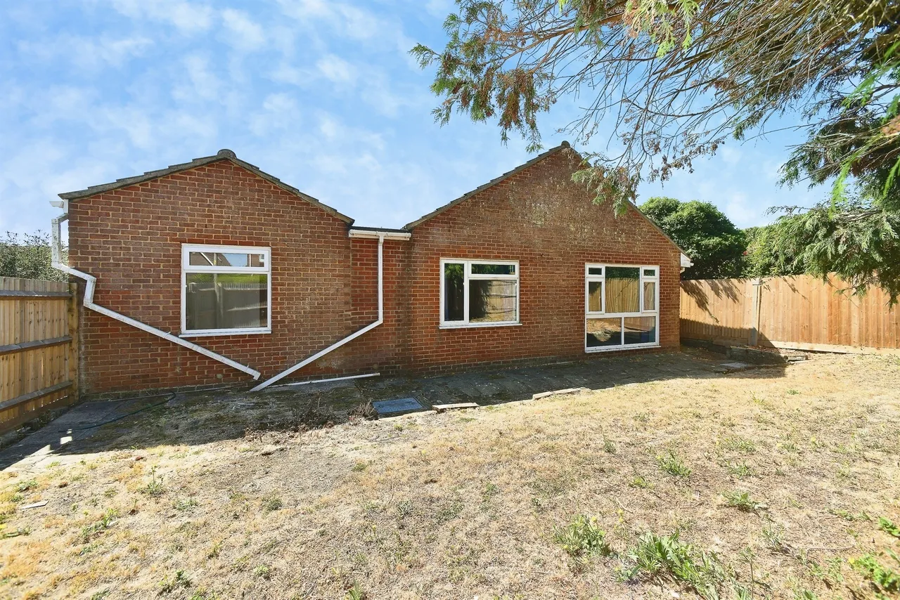 Bretts Field, Peacehaven, BN10, photo 18