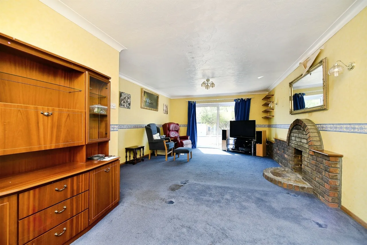 Bretts Field, Peacehaven, BN10, photo 4