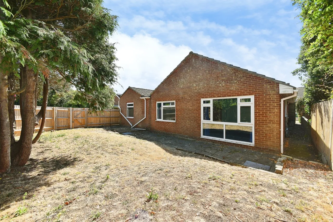 Bretts Field, Peacehaven, BN10, photo 22