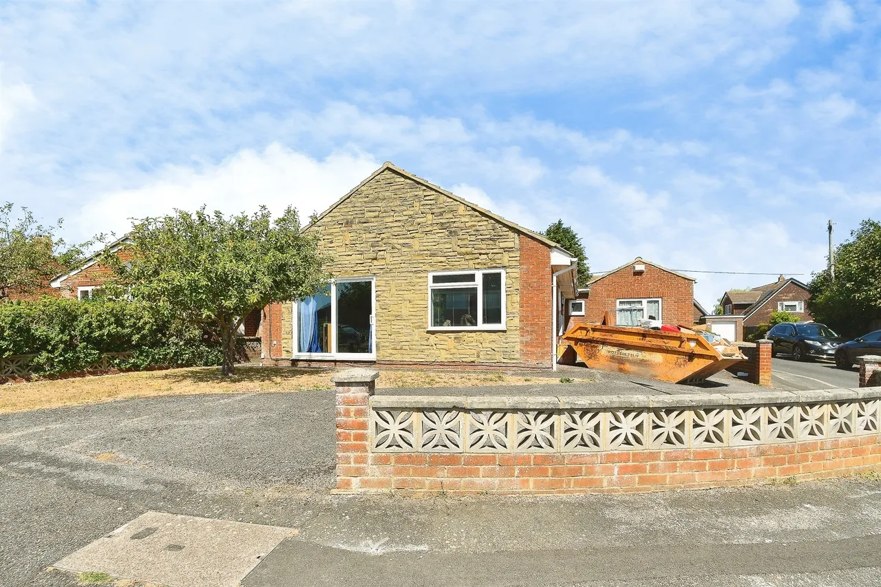 Bretts Field, Peacehaven, BN10, photo 23