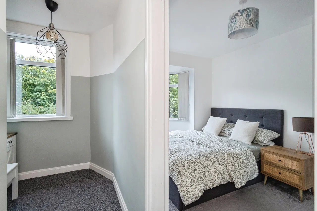 Holland Street, Denton, M34, photo 9
