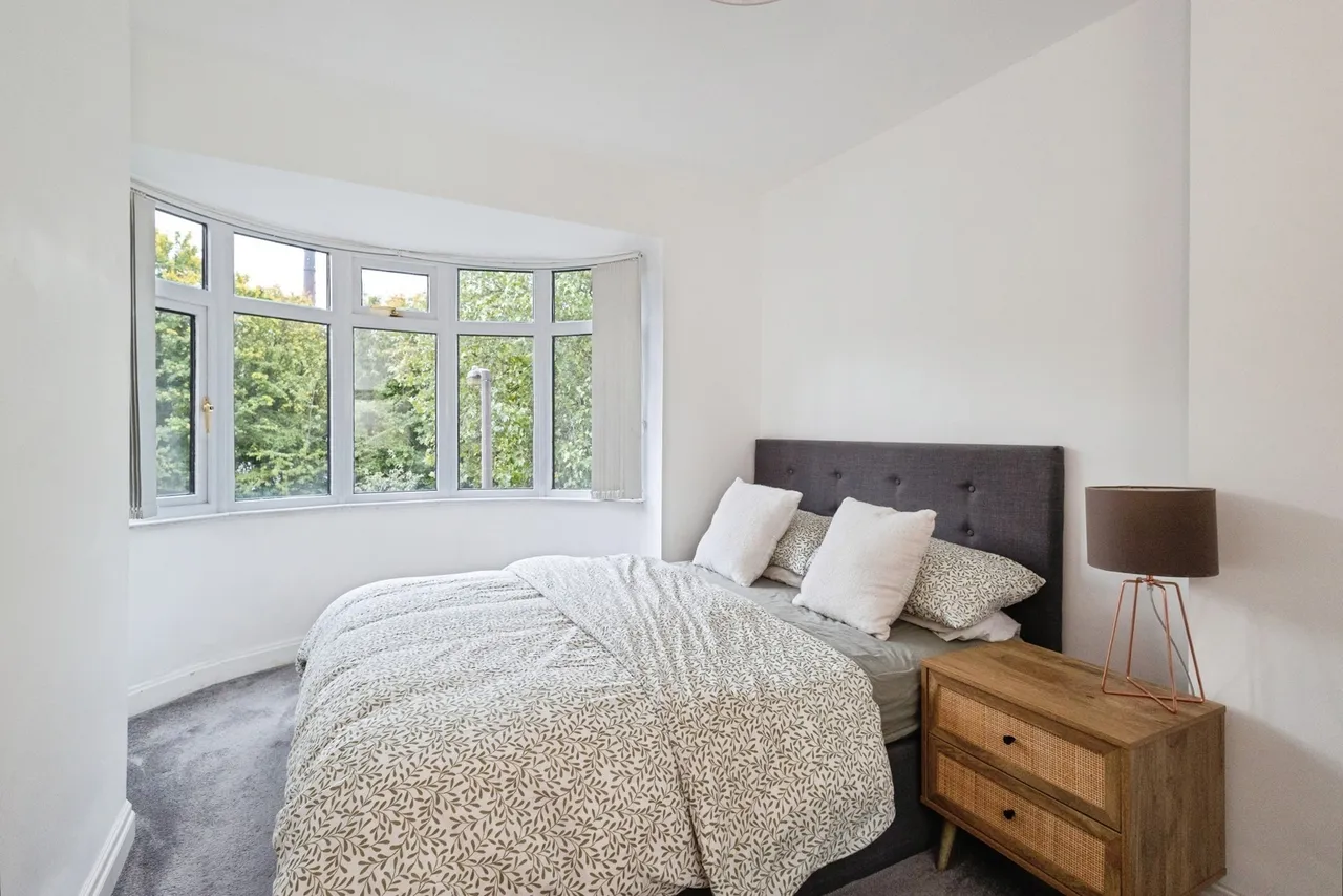 Holland Street, Denton, M34, photo 8