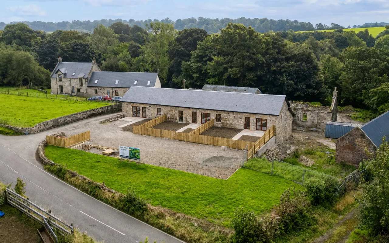 Shirva Steading, Kilsyth, G65, photo 3