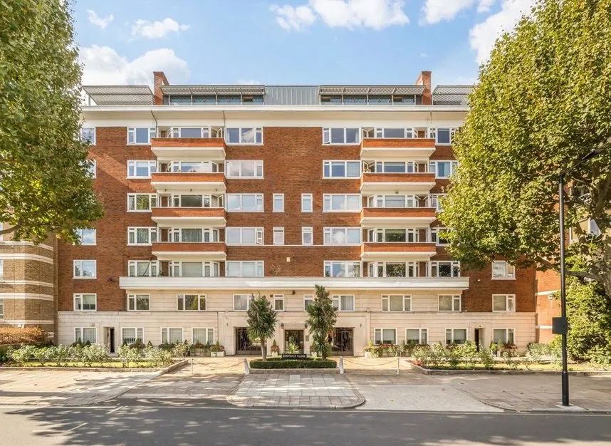 3 bed flat for sale, Prince Albert Road, St John's Wood, NW8