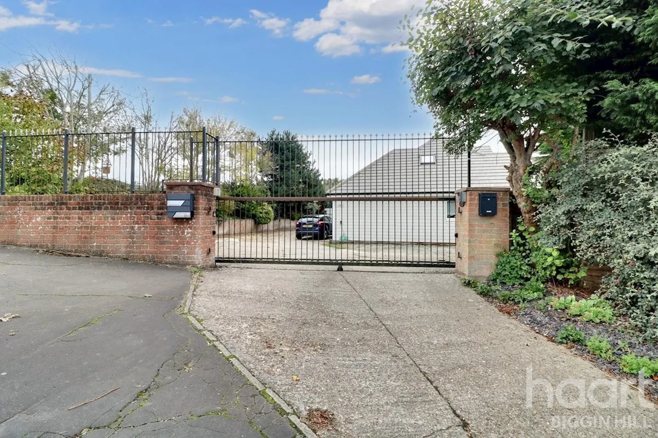 Main Road, Biggin Hill, TN16, photo 26