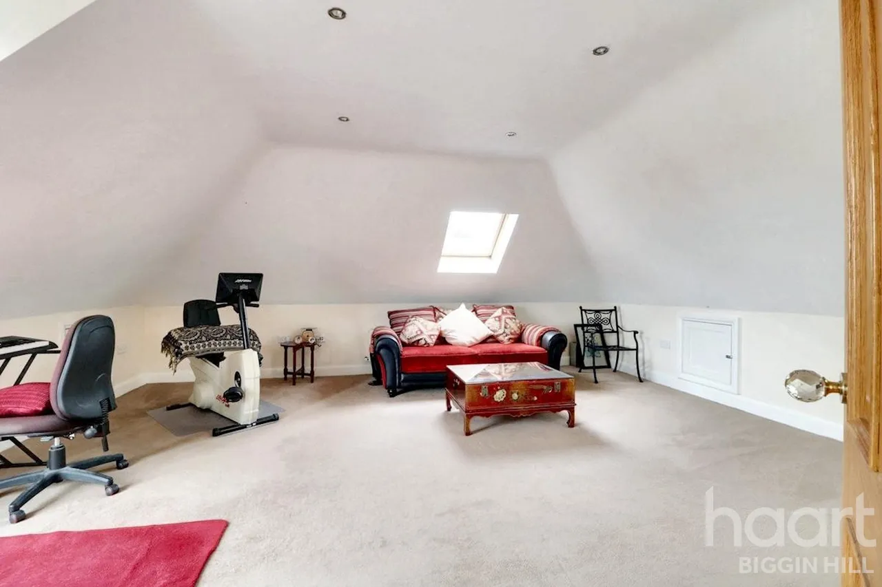 Main Road, Biggin Hill, TN16, photo 6