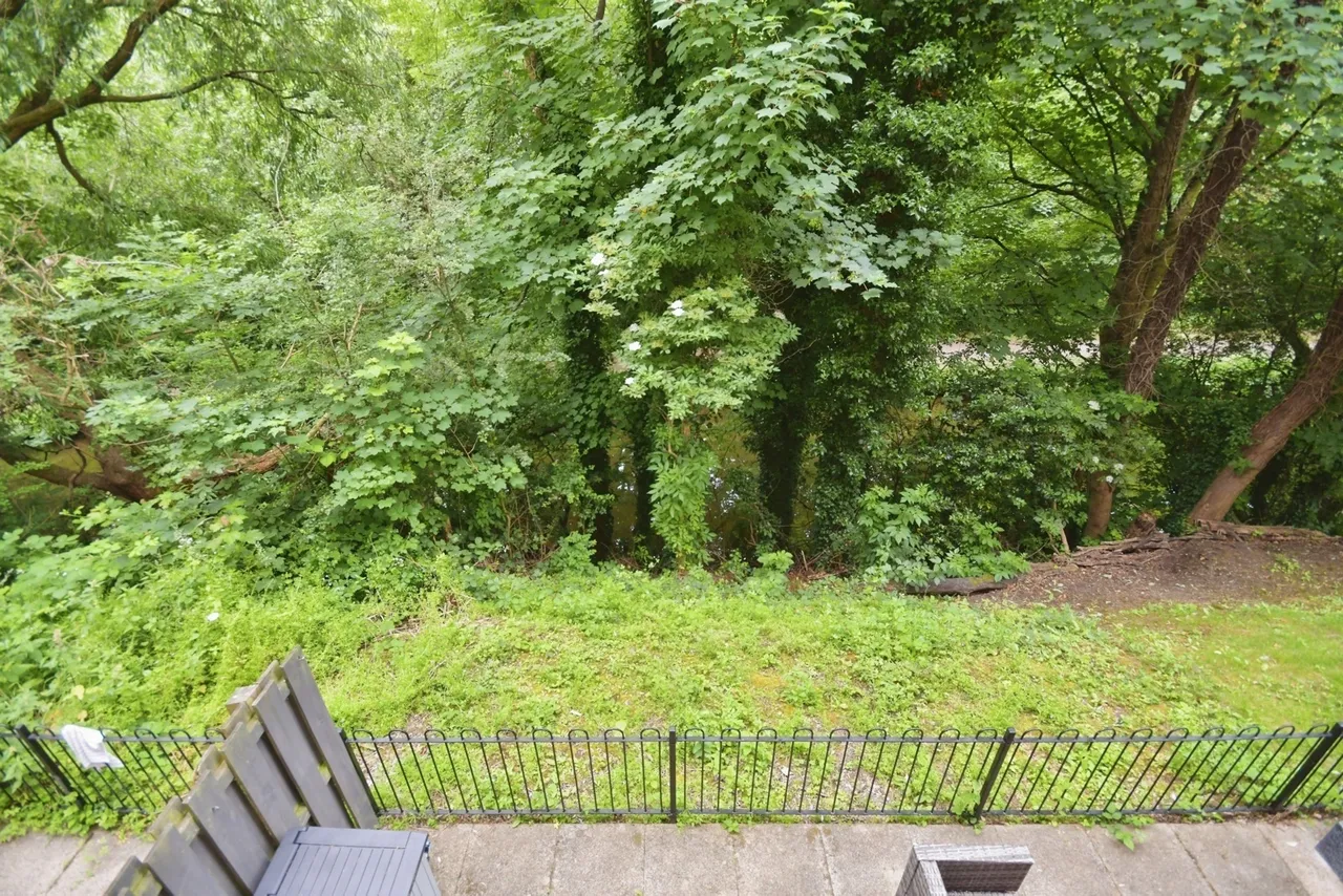 Tapton Lock Hill, Chesterfield, S41, photo 4