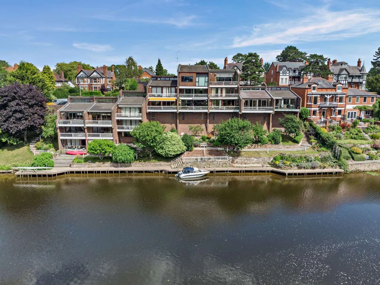2 bed flat for sale — Dee Banks, Great Boughton, Chester, Cheshire, CH3 5UX