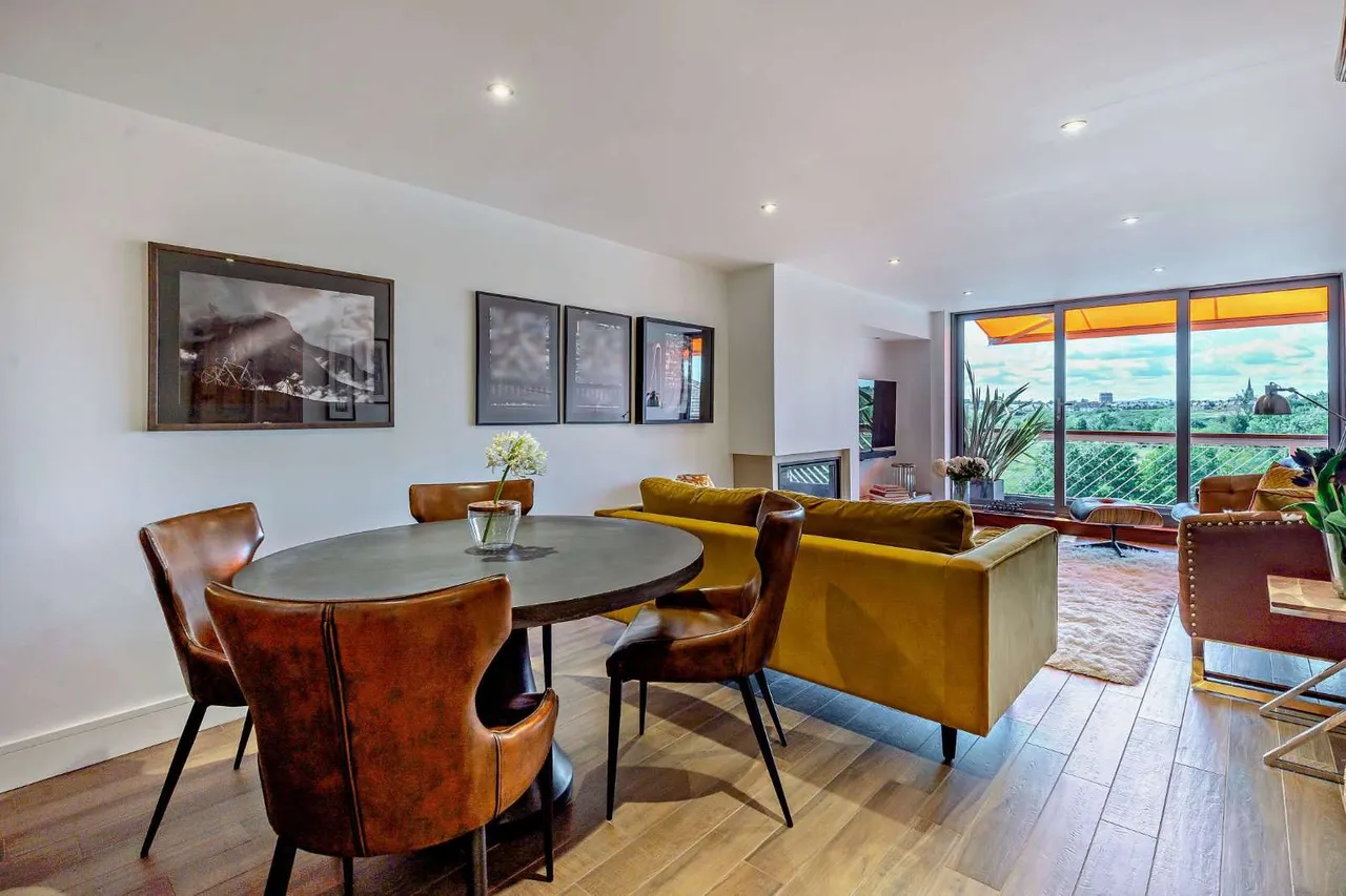 Dee Banks, Great Boughton, Chester, Cheshire, CH3 5UX, photo 4