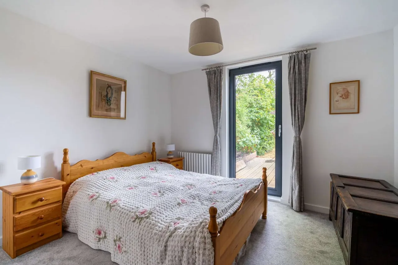 Dairy Lane, Hambleden, Henley-on-Thames, Buckinghamshire, RG9 3AS, photo 11