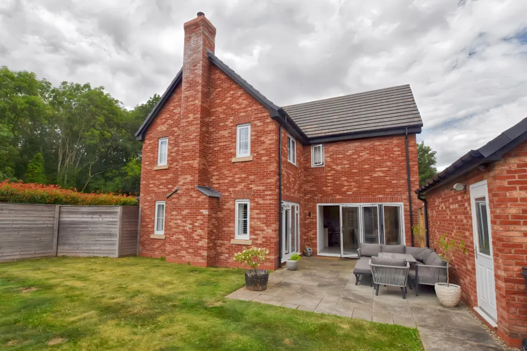 Damson Way, Hinstock, photo 27