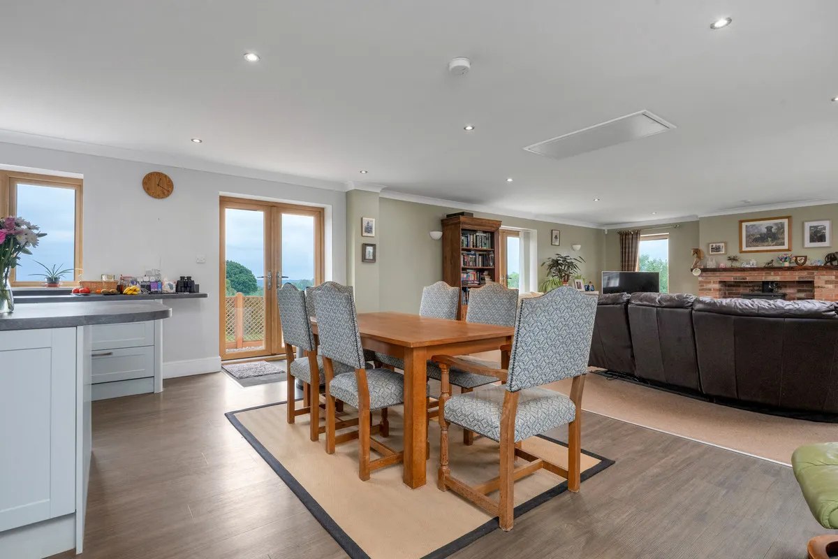 Bridle Road, Burton Joyce, NG14, photo 5