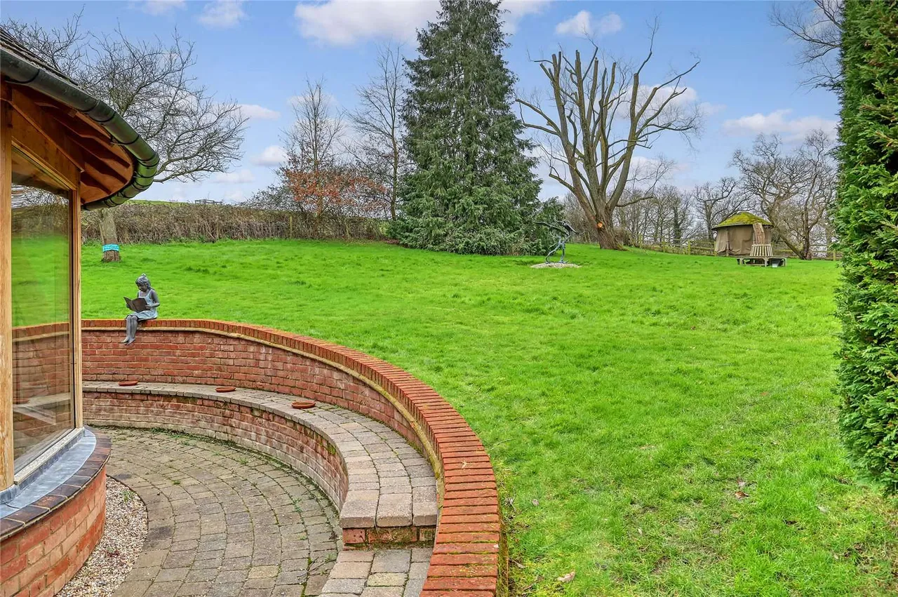 Lodge Road, Maldon, Essex, CM9 6SJ, photo 2