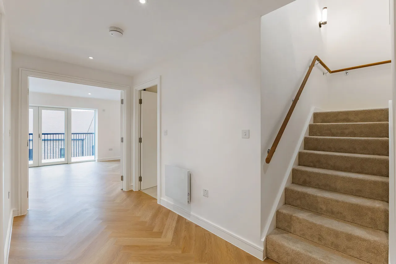 Meadow Chase, Henley-On-Thames, RG9, photo 9