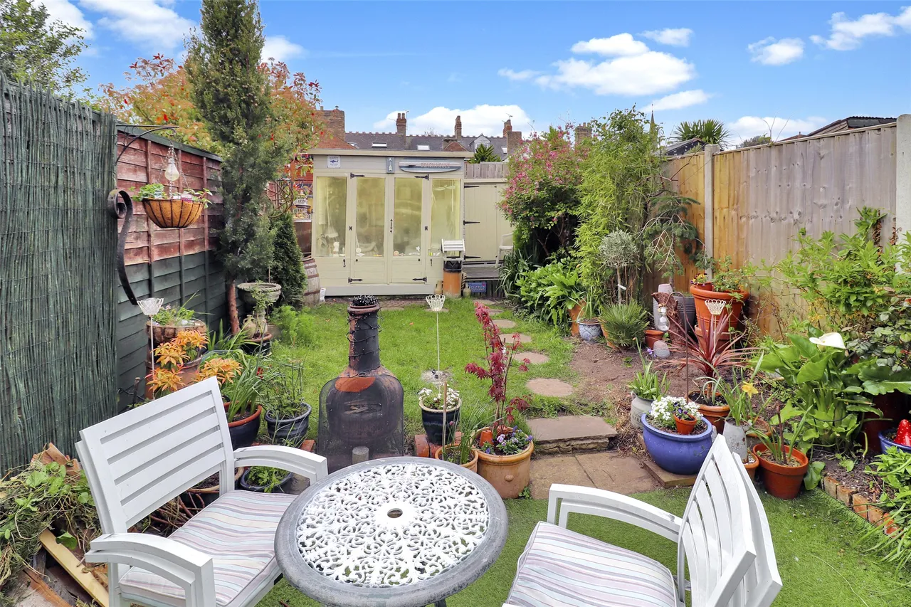2 bed house for sale, Belgrave Place, Taunton, TA2