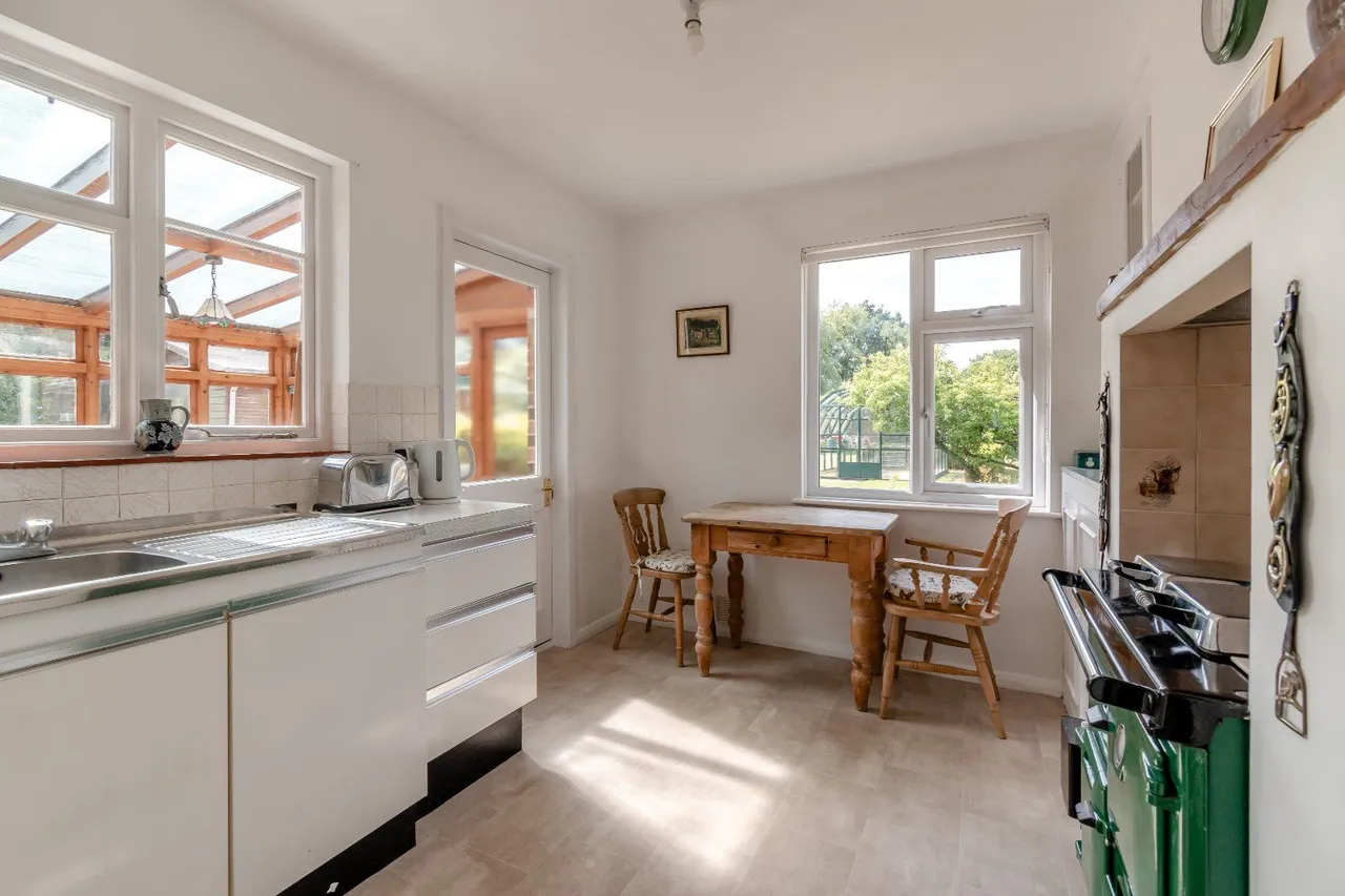 Batchmere Road, Almodington, Chichester, West Sussex, PO20 7LD, photo 6