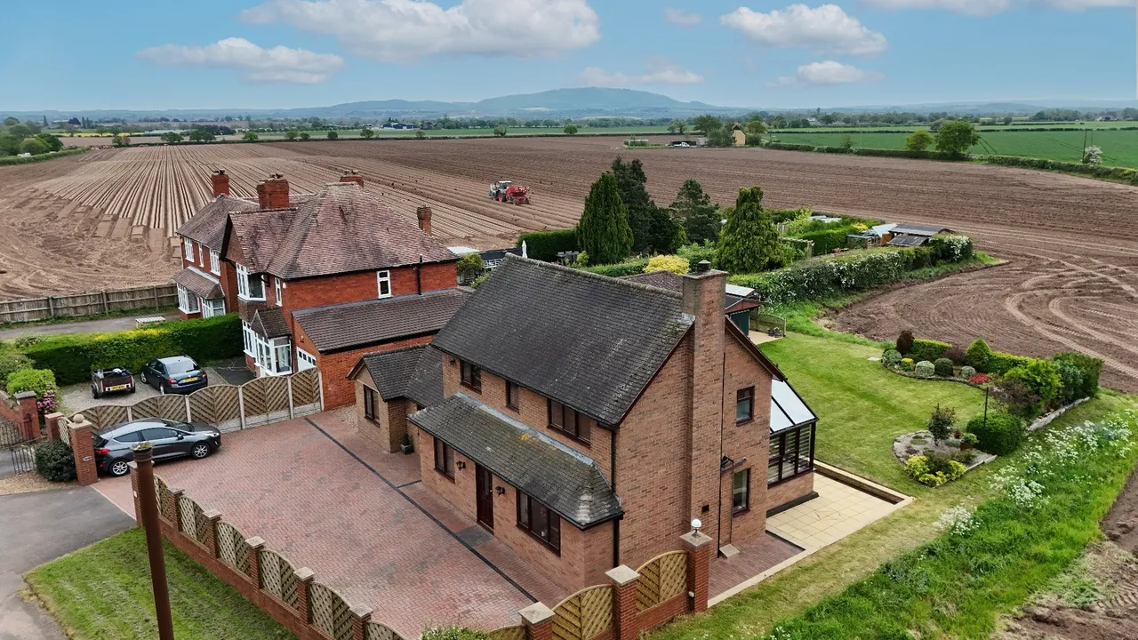 Sundorne, Roden, Telford TF6 6BQ, photo 31