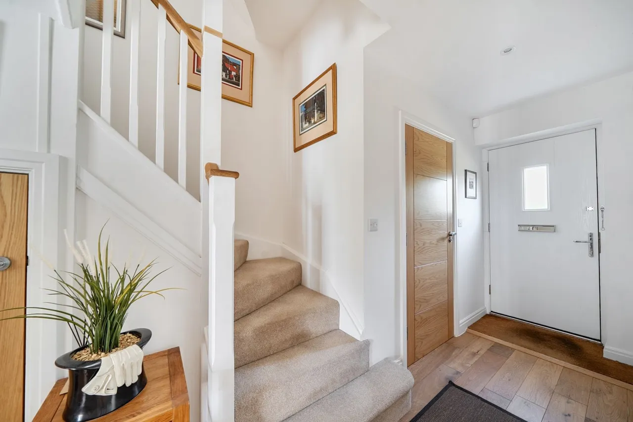 Avenue Road, Lymington, SO41, photo 8
