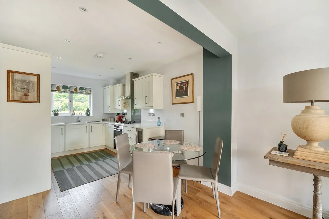 Avenue Road, Lymington, SO41, photo 5
