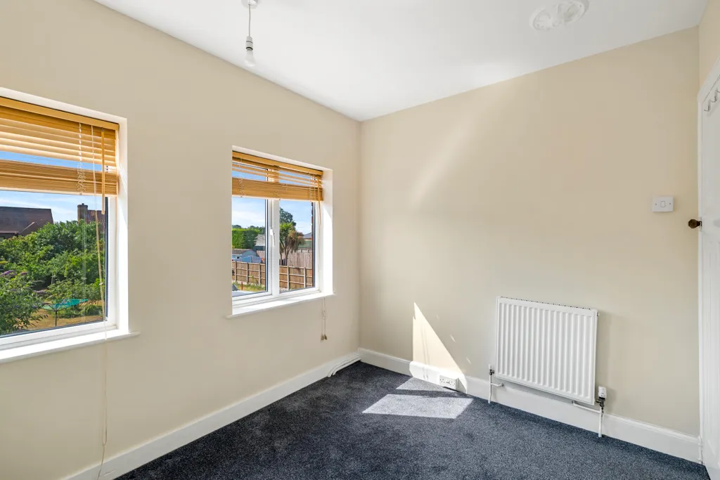 Newark Road, South Hykeham, LN6, photo 6