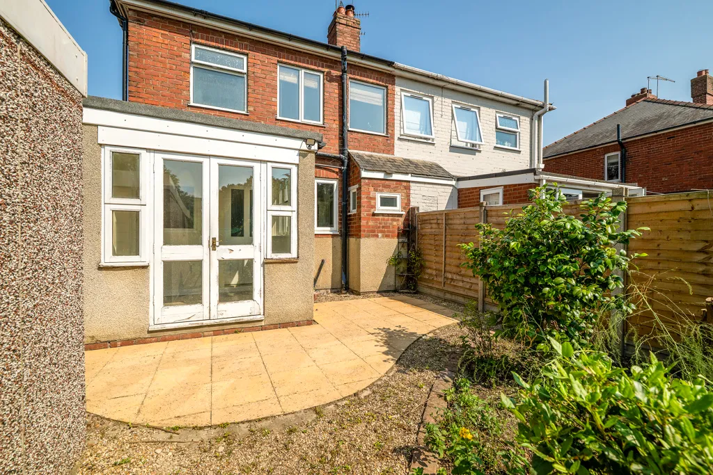 Newark Road, South Hykeham, LN6, photo 14