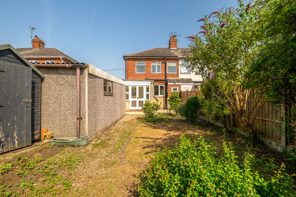Newark Road, South Hykeham, LN6, photo 13