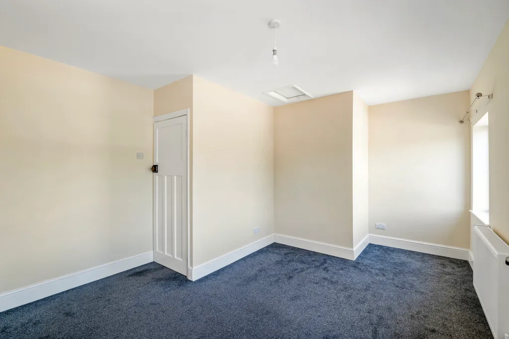 Newark Road, South Hykeham, LN6, photo 8