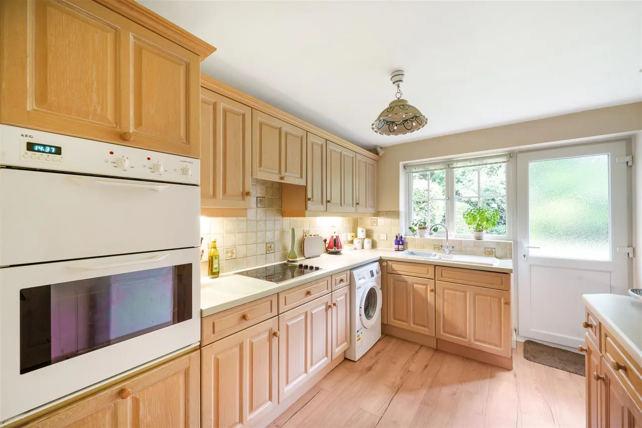 Mably Grove, Wantage, OX12, photo 5