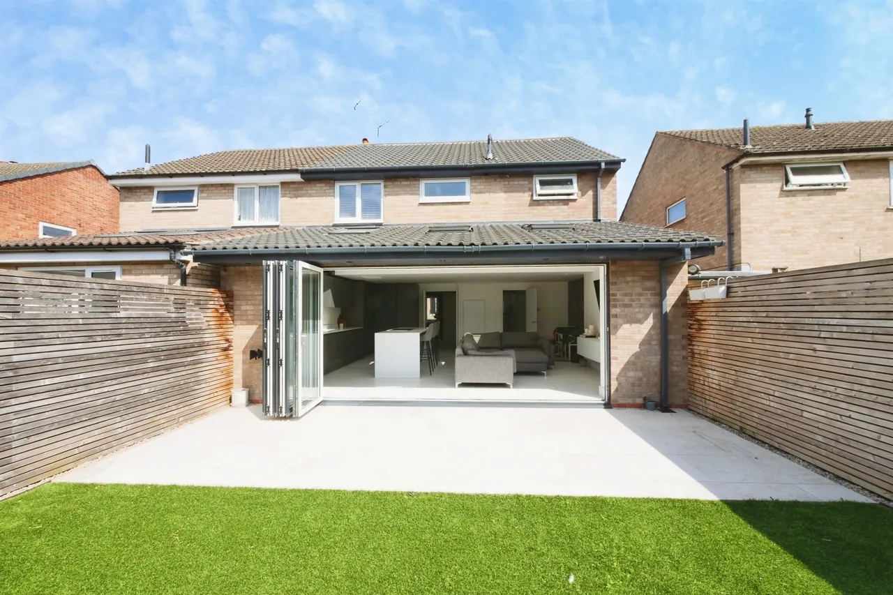 Lowfield Drive, Haxby, York, photo 10