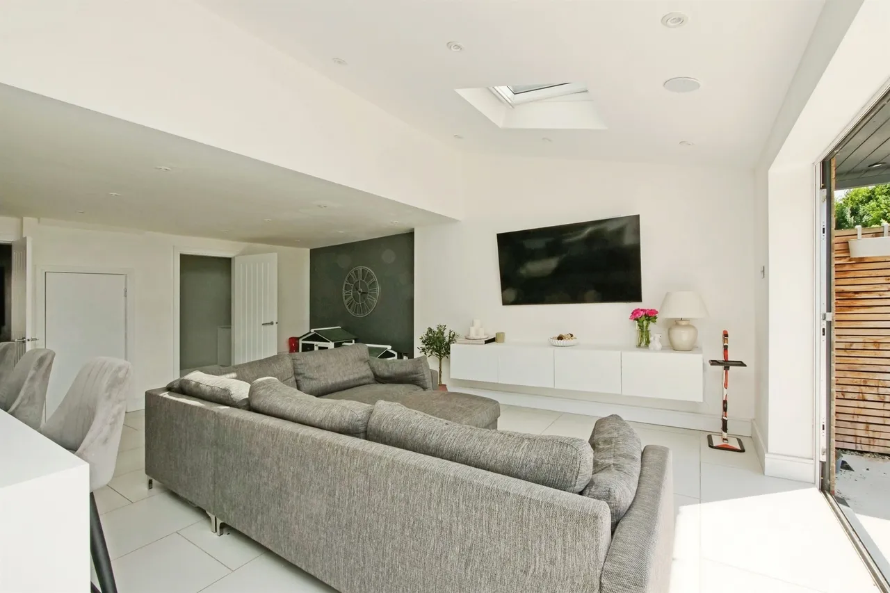 Lowfield Drive, Haxby, York, photo 7