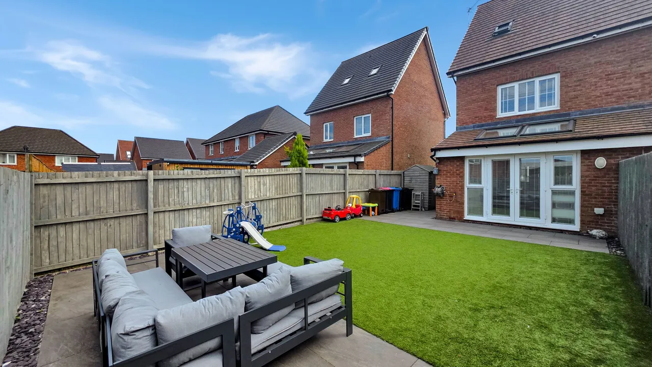 Chenille Close, Walkden, M28, photo 26