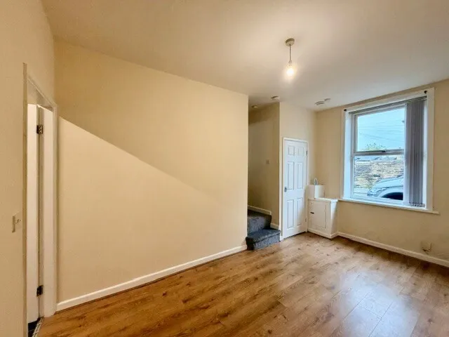 Oak Street, Burnley, BB12, photo 3