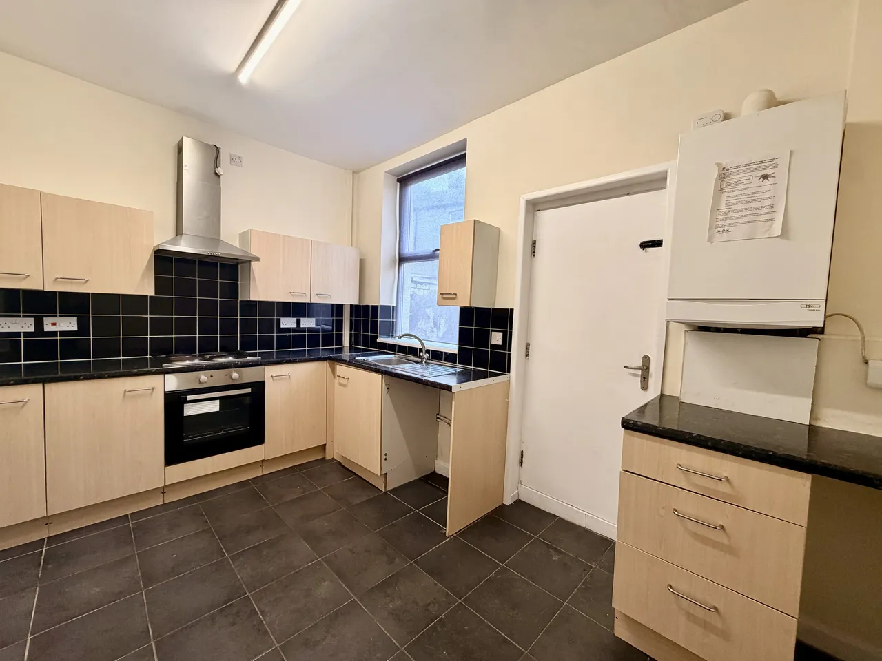 Oak Street, Burnley, BB12, photo 4