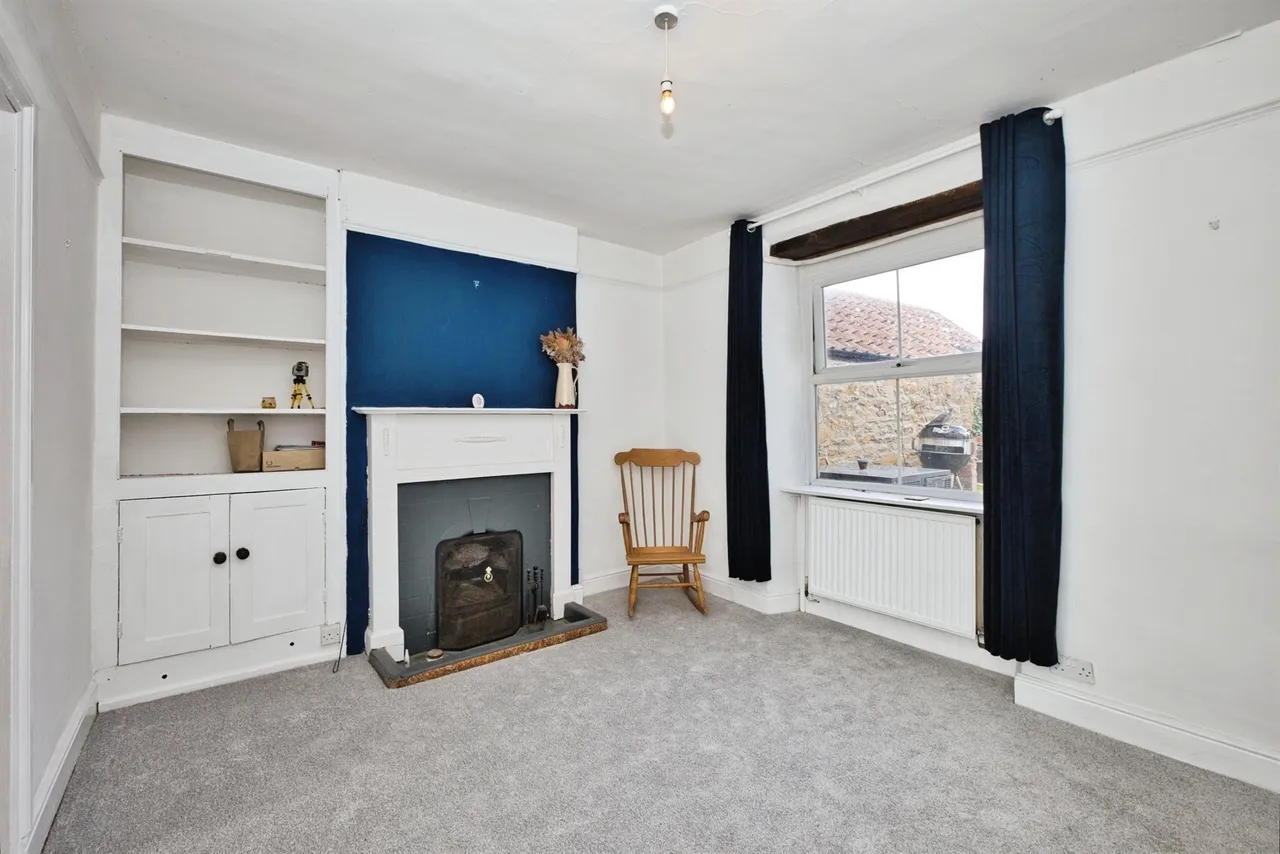 North Street, Martock, photo 4