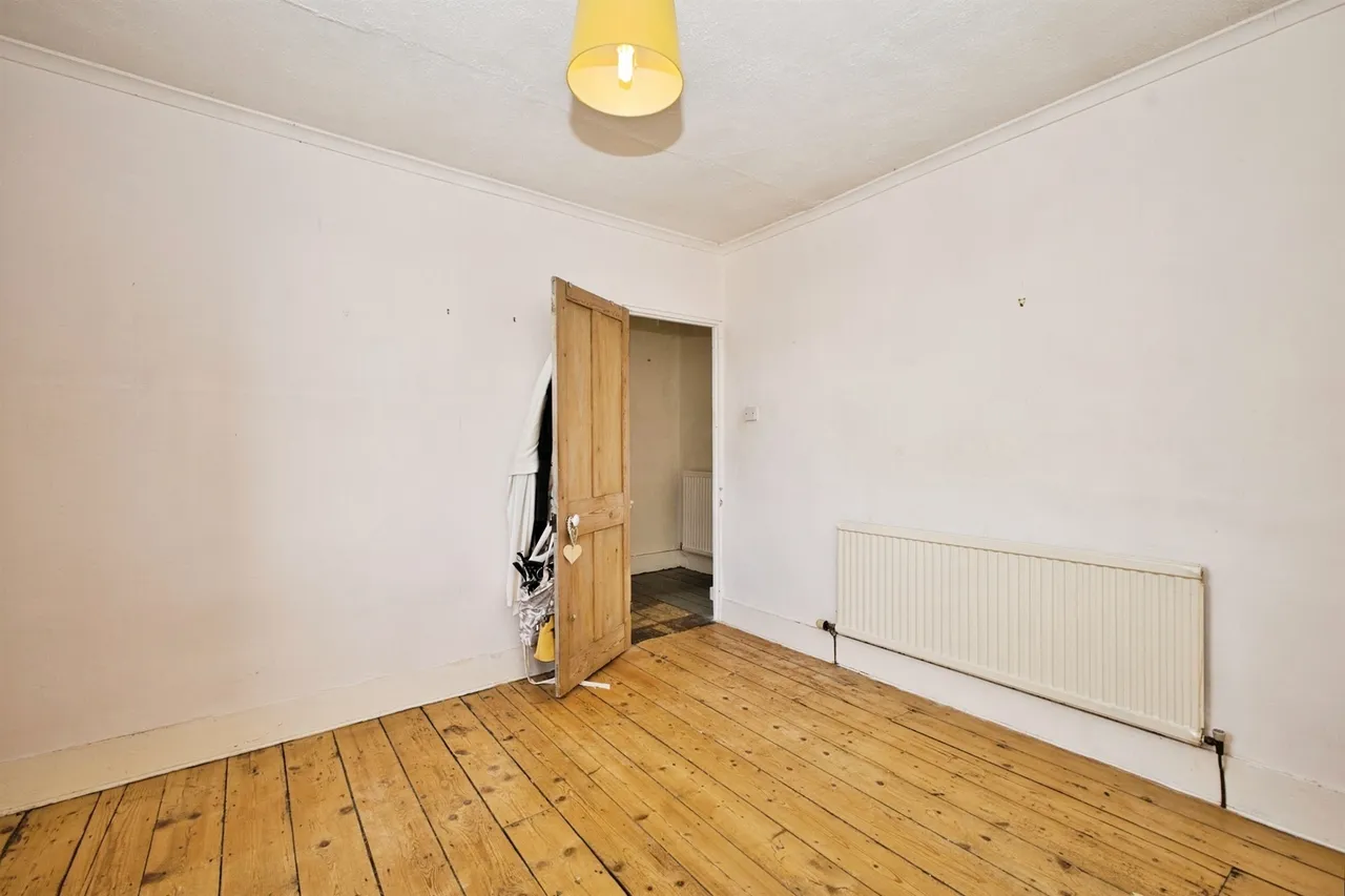 North Street, Martock, photo 9