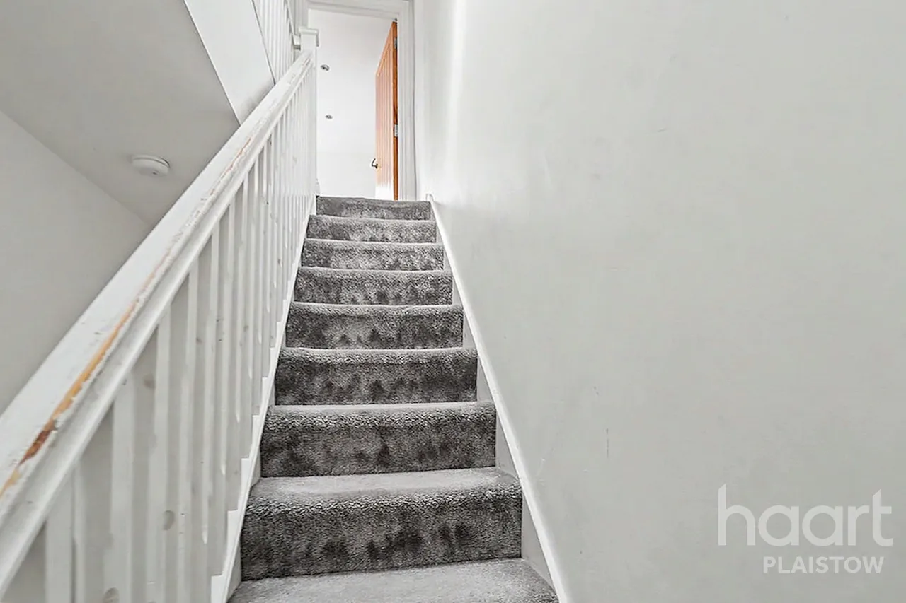 Bushey Road, Upton Park, E13, photo 17