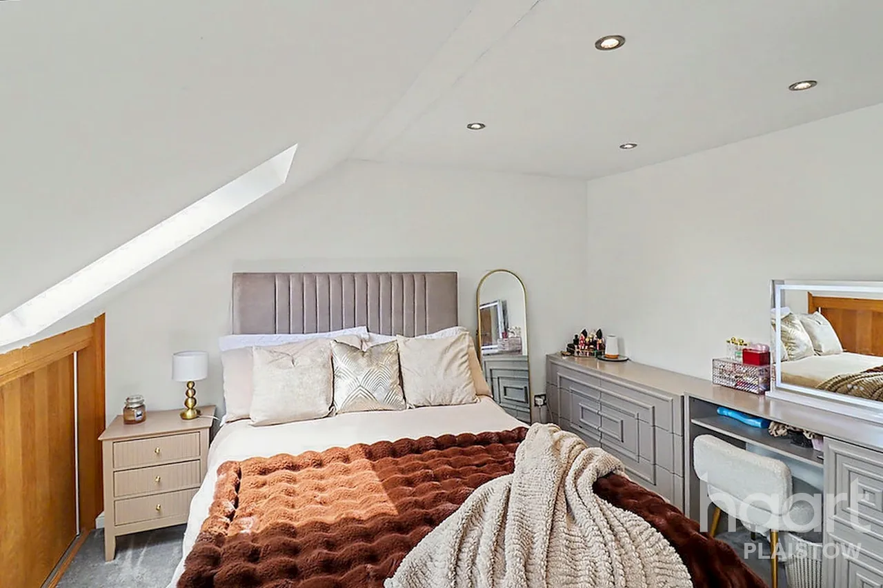 Bushey Road, Upton Park, E13, photo 19