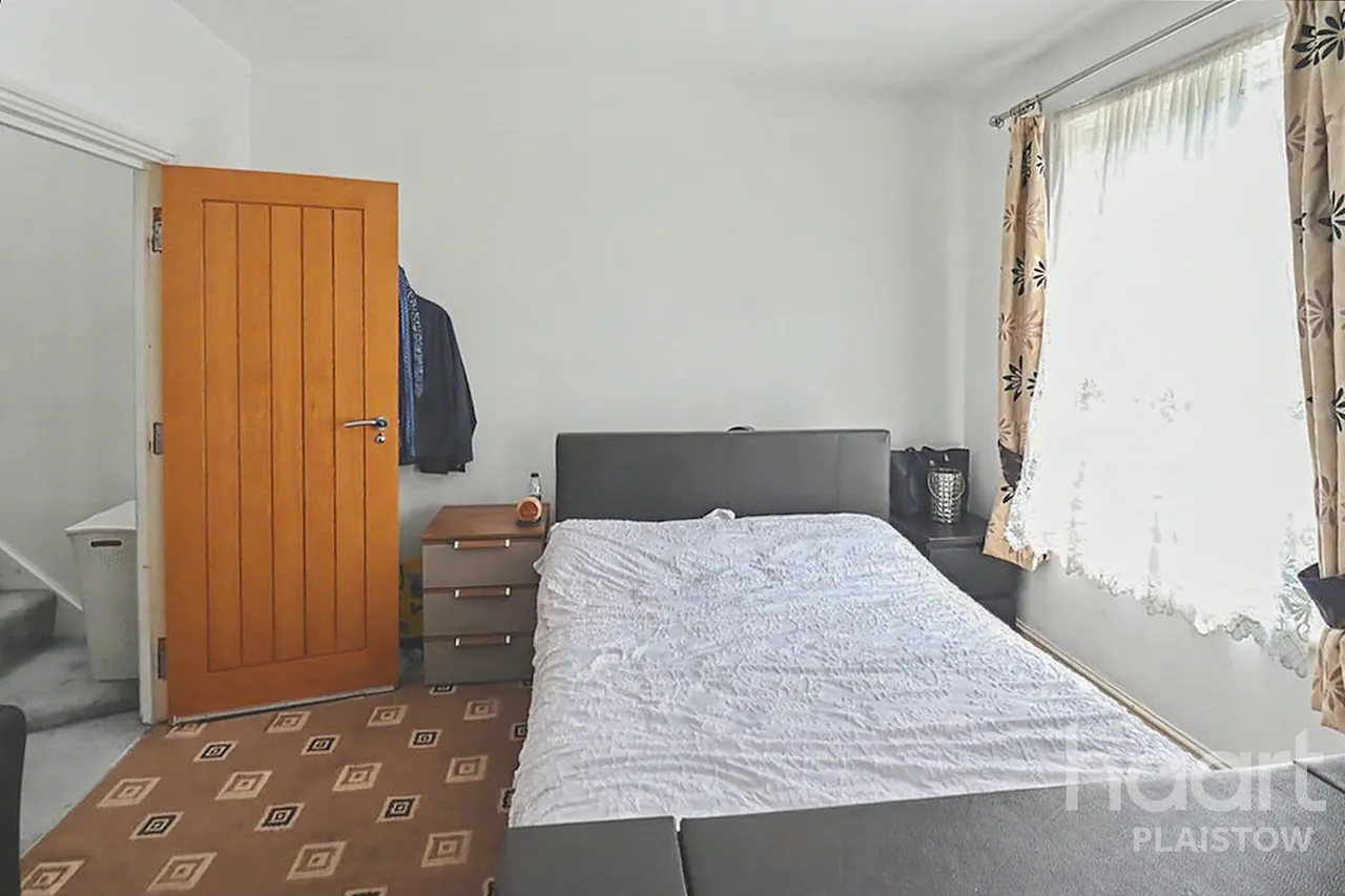Bushey Road, Upton Park, E13, photo 11