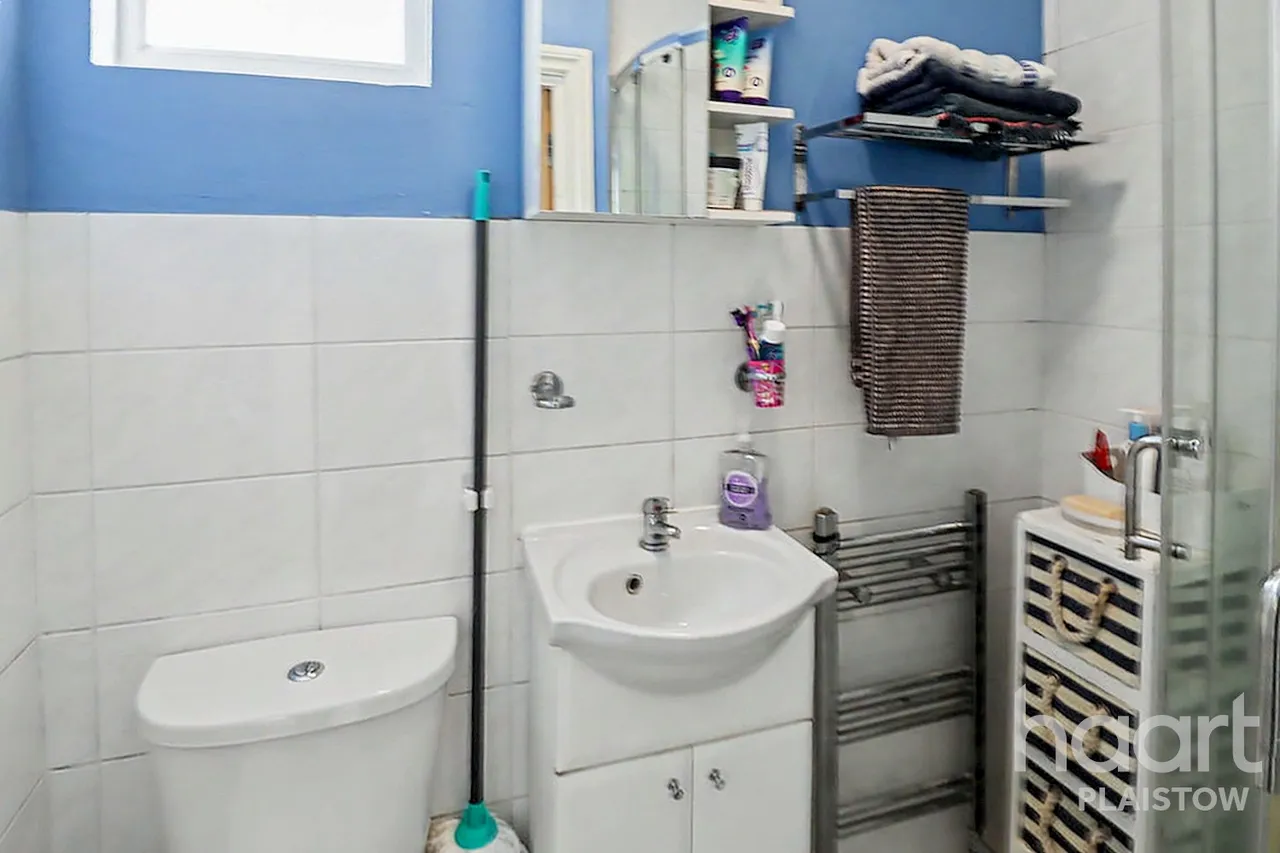 Bushey Road, Upton Park, E13, photo 16