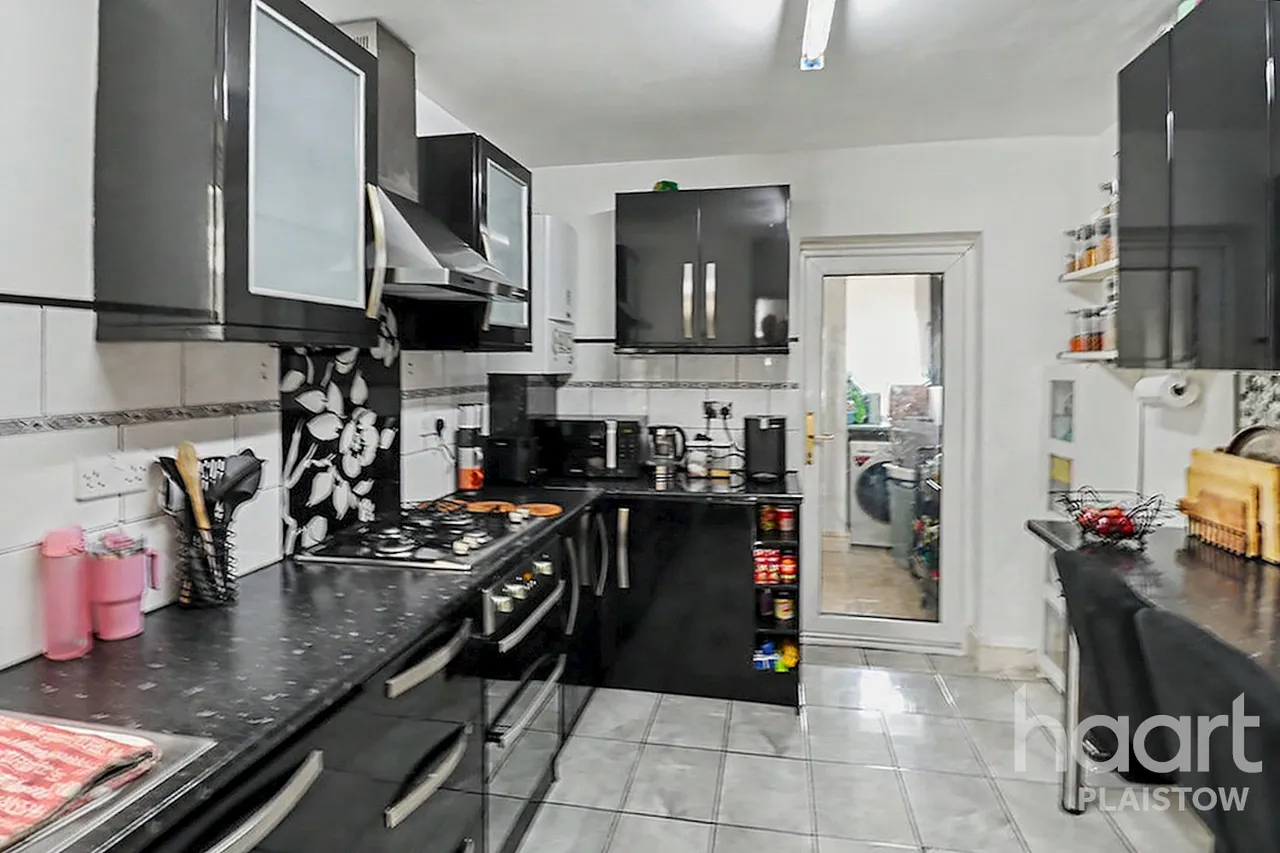 Bushey Road, Upton Park, E13, photo 3