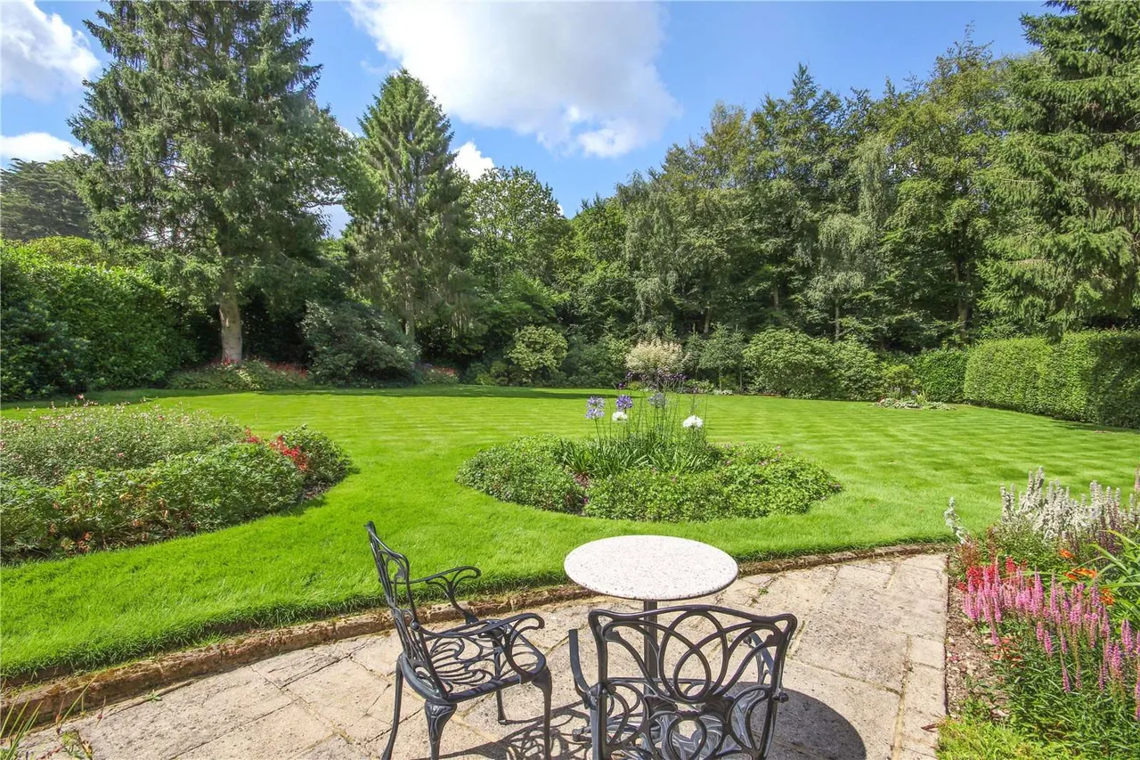 Bayleys Hill, Sevenoaks, Kent, TN14 6HS, photo 6