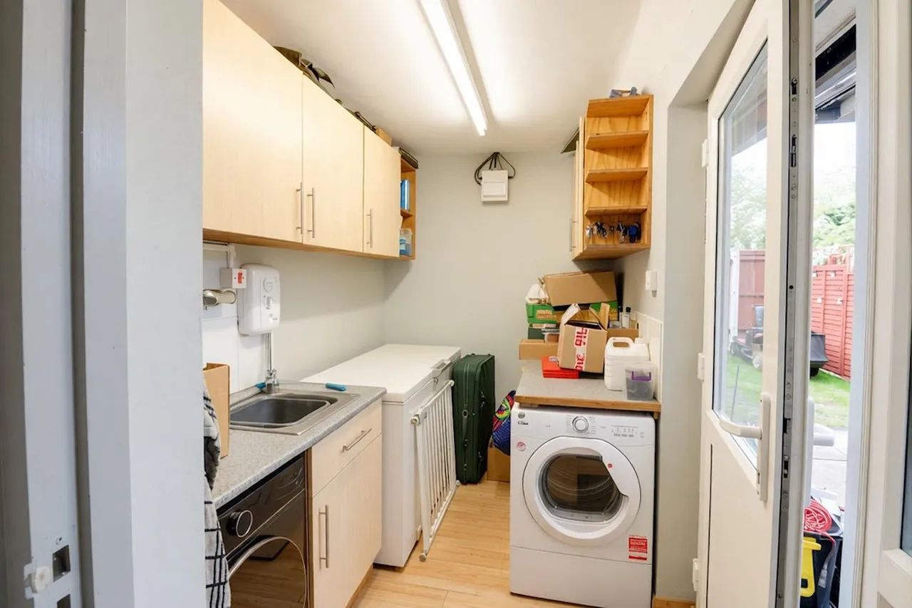 Blenheim Crescent, Griston, IP25, photo 8